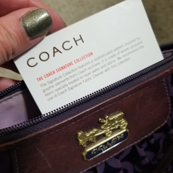 Coach Wristlet - Picture 3 of 5